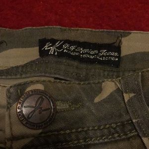 Camouflage Distressed  Jeans